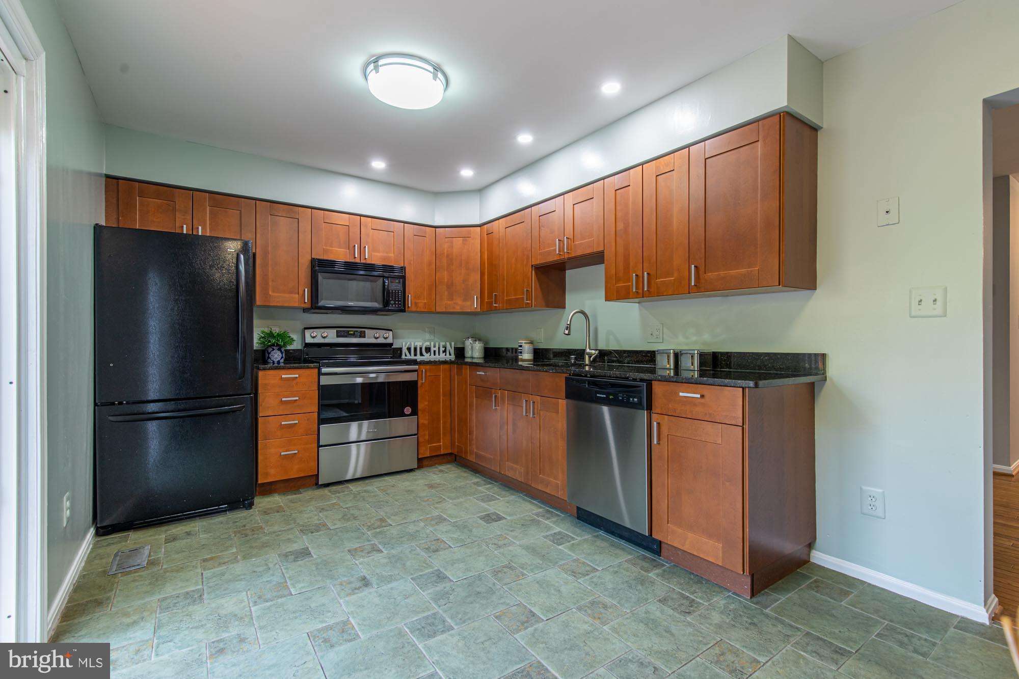 125 Kinsman View Circle Silver Spring, MD 20901 - Photo 13 of 37 Gallery Image 13