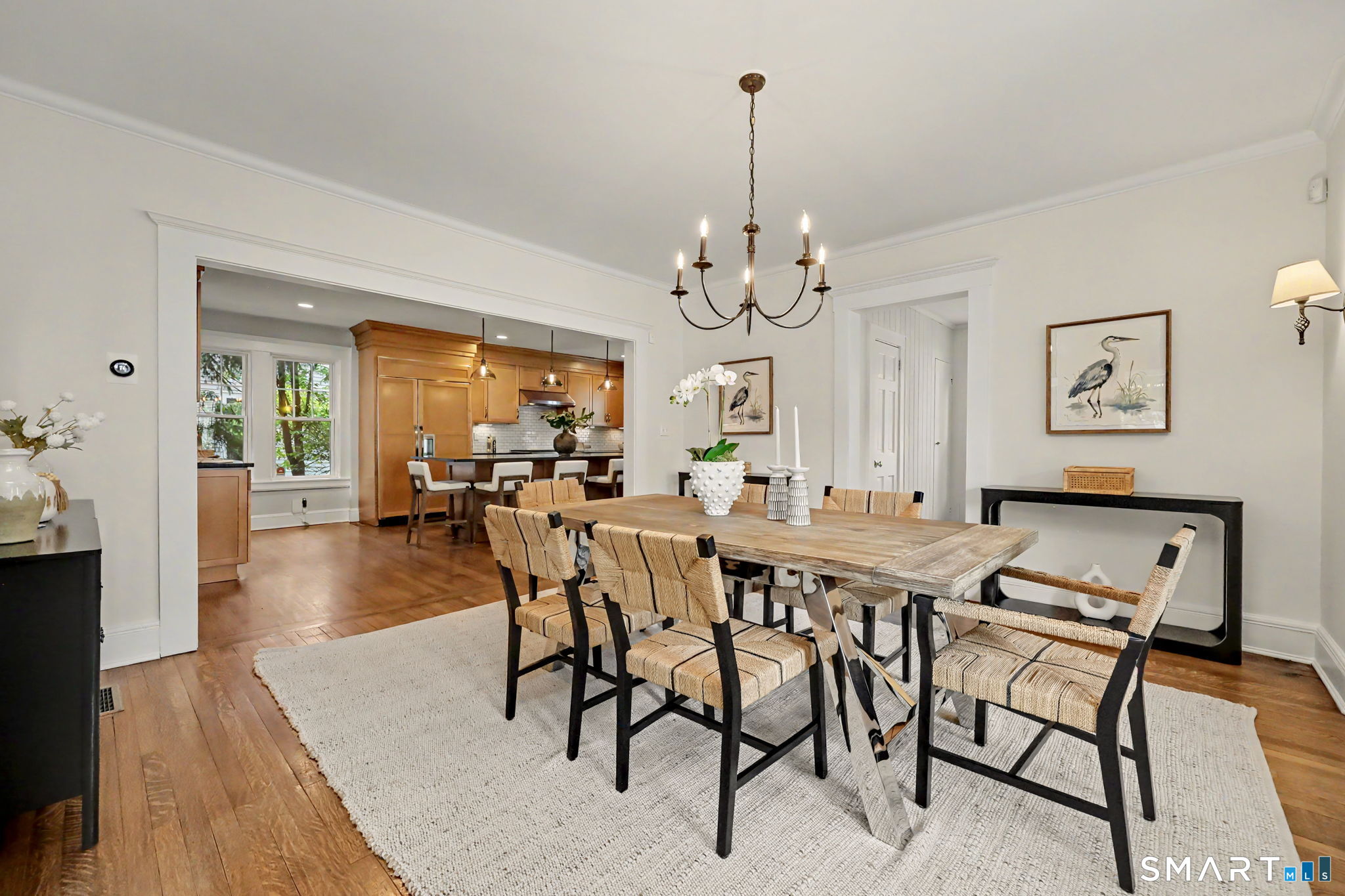 594 Stratfield Road Fairfield, CT 06825 - Photo 8 of 40 Gallery Image 8