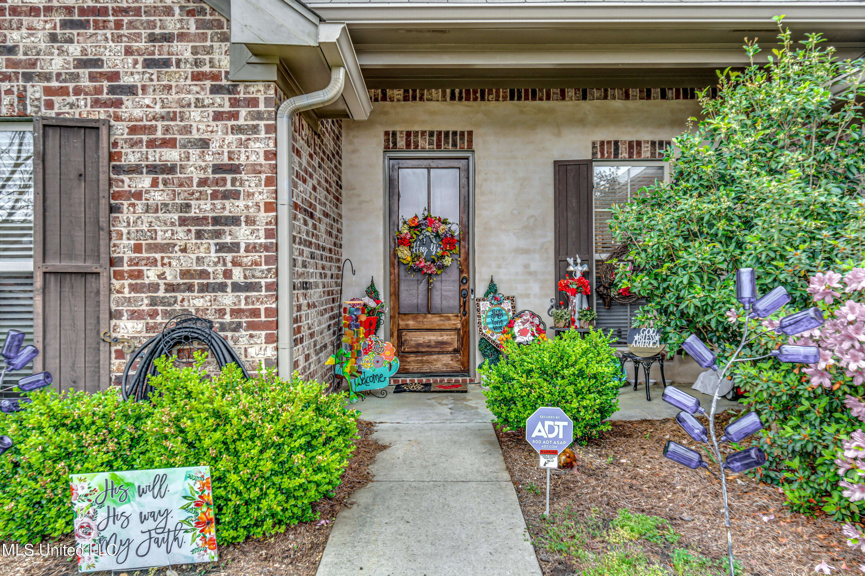 313 Ridge Pointe Drive Brandon, MS 39042 - Photo 4 of 14 313 Ridge Pointe Dr-52