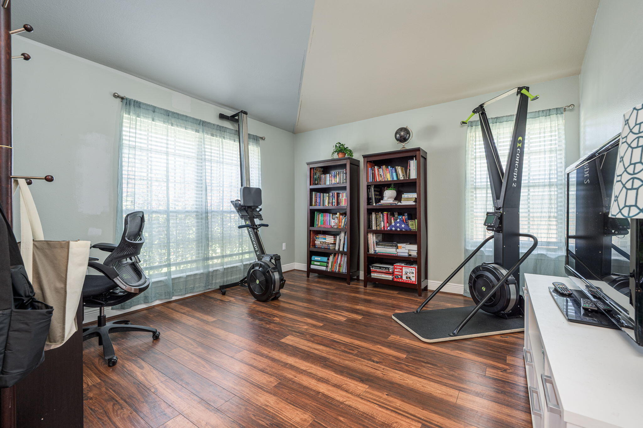 222 Raptor Drive Crestview, FL 32536 - Photo 13 of 70 a view of a room with gym equipment