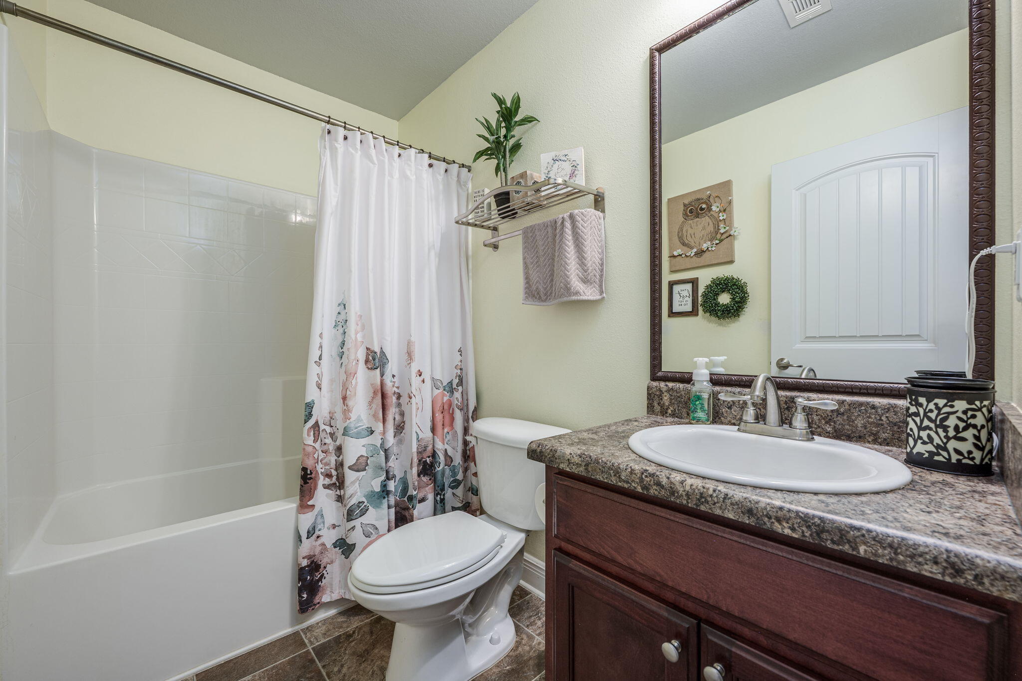 222 Raptor Drive Crestview, FL 32536 - Photo 40 of 70 222 Raptor Dr-Crestview-39