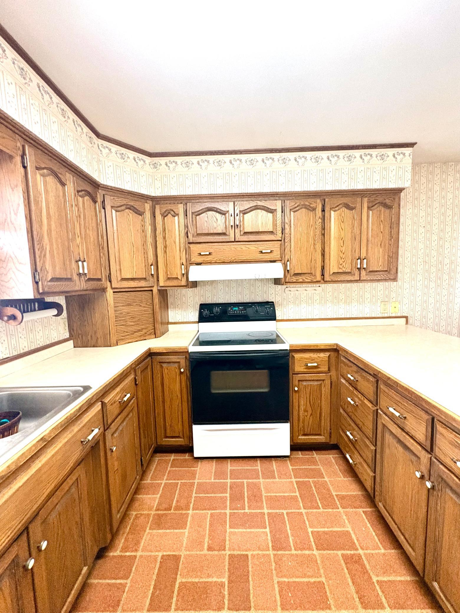 404 3rd Street Madison, MN 56256 - Photo 26 of 36