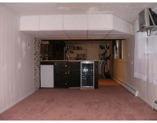 191 River Road Andover, MA 01810 - Photo 11 of 15 Gallery Image 11