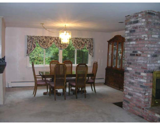 191 River Road Andover, MA 01810 - Photo 6 of 15 Gallery Image 6