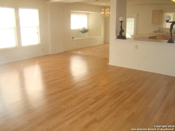 $1,850 | 7011 Mary Todd, San Antonio, TX 78240