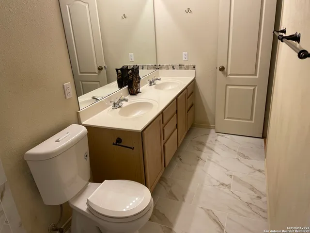 $1,750 | 7011 Mary Todd, San Antonio, TX 78240