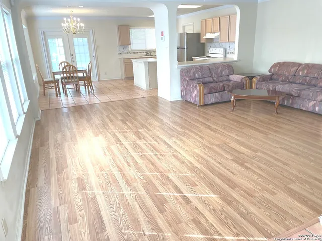 $1,750 | 7011 Mary Todd, San Antonio, TX 78240