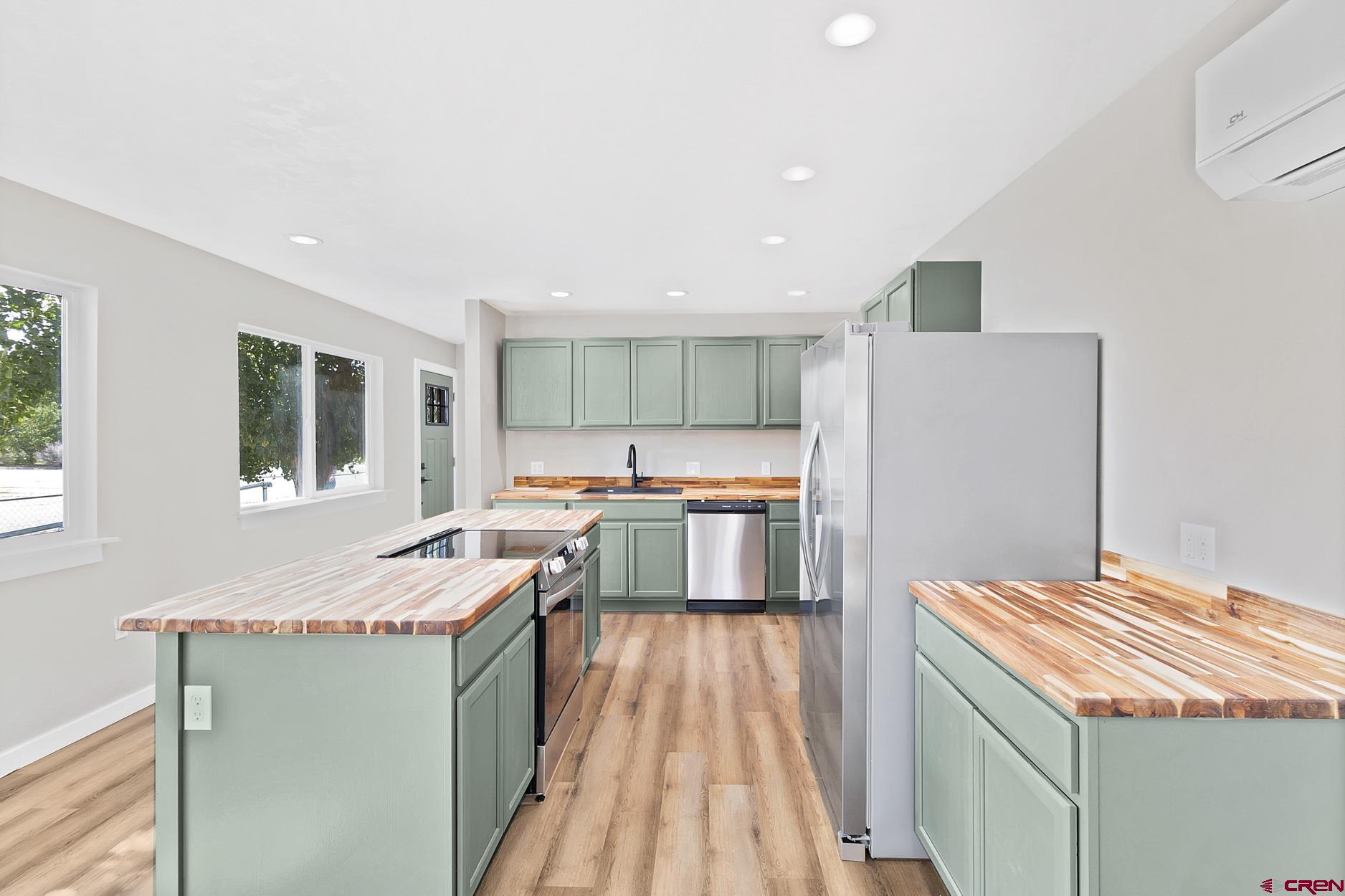 295 West 7th Street Delta, CO 81416 - Photo 11 of 34