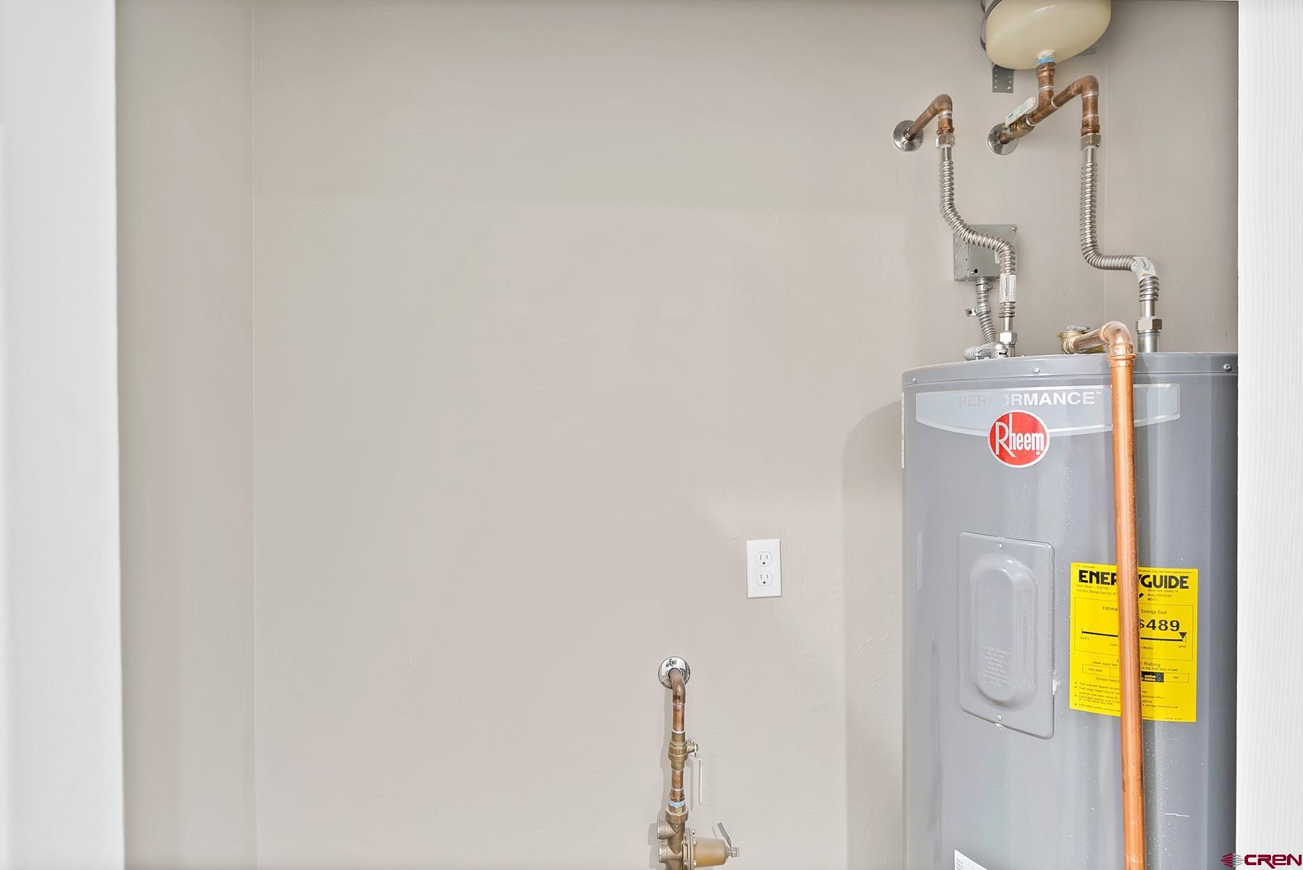 295 West 7th Street Delta, CO 81416 - Photo 5 of 34