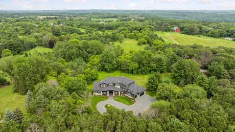 $1,940,000 | 9533 Otchipwe Avenue North, Stillwater, MN 55082