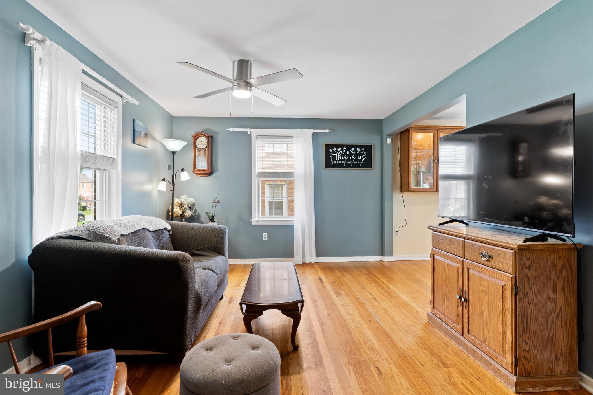 2927 Croyden Road Harrisburg, PA 17104 - Photo 4 of 26 Gallery Image 4