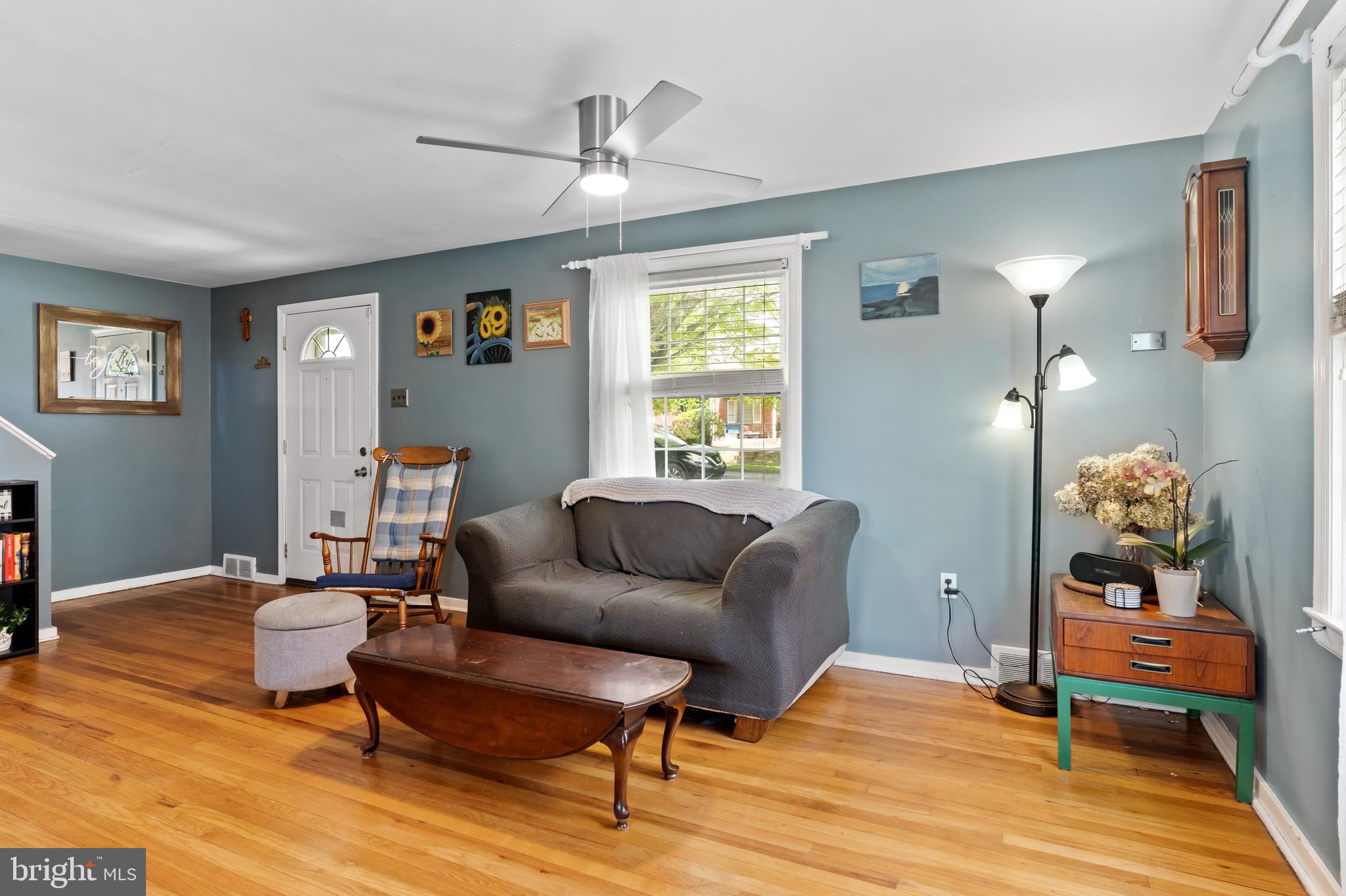 2927 Croyden Road Harrisburg, PA 17104 - Photo 5 of 26 Gallery Image 5