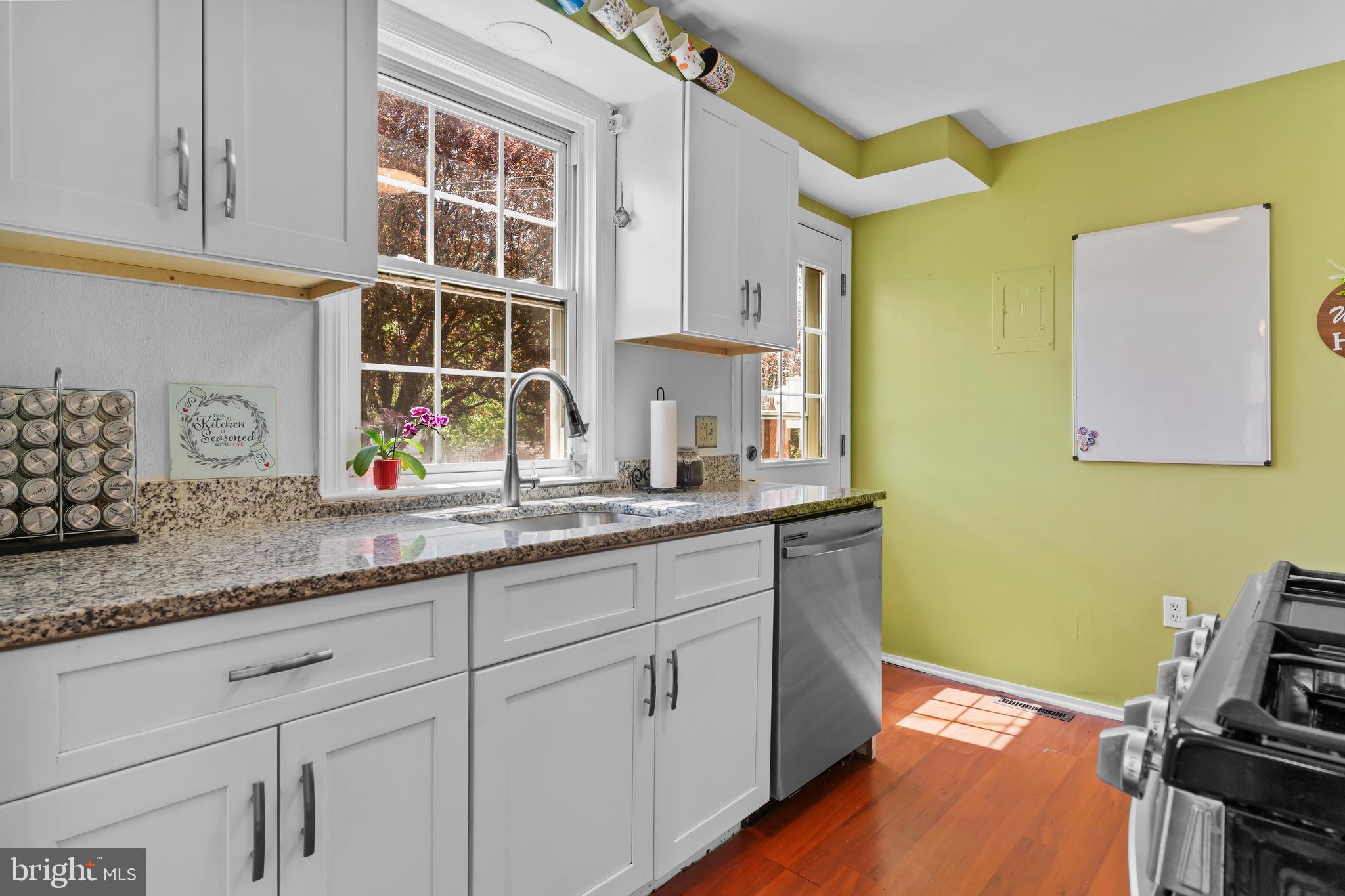 2927 Croyden Road Harrisburg, PA 17104 - Photo 8 of 26 Gallery Image 8