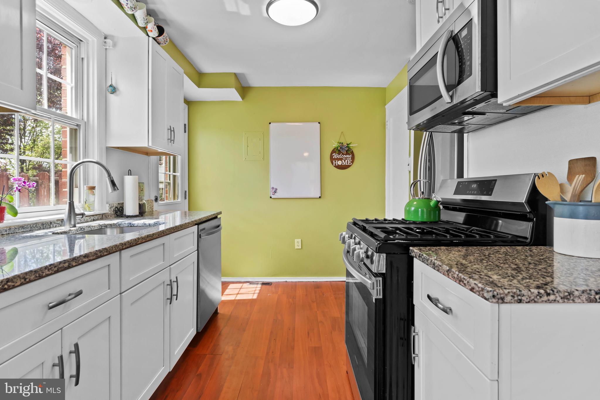 2927 Croyden Road Harrisburg, PA 17104 - Photo 9 of 26 Gallery Image 9