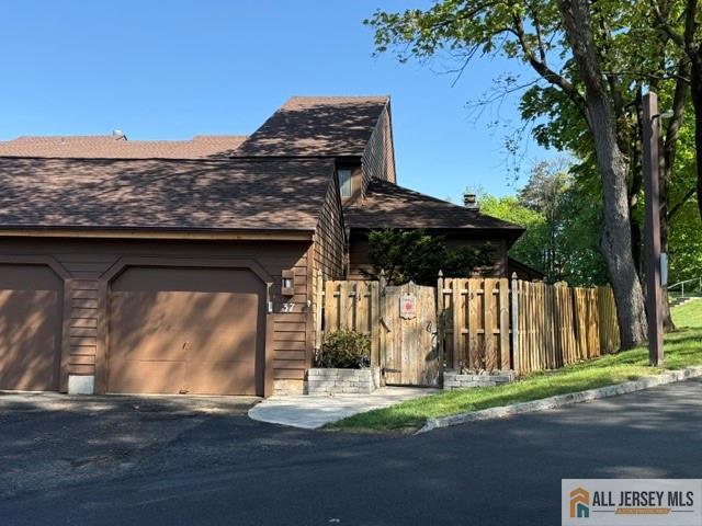 37 Giggleswick Way, Unit 37 Edison, NJ 08820 - Photo 5 of 52