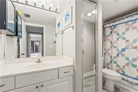 $209,000 | 550 North Tropic Lane, Unit 6B, Vero Beach, FL 32960