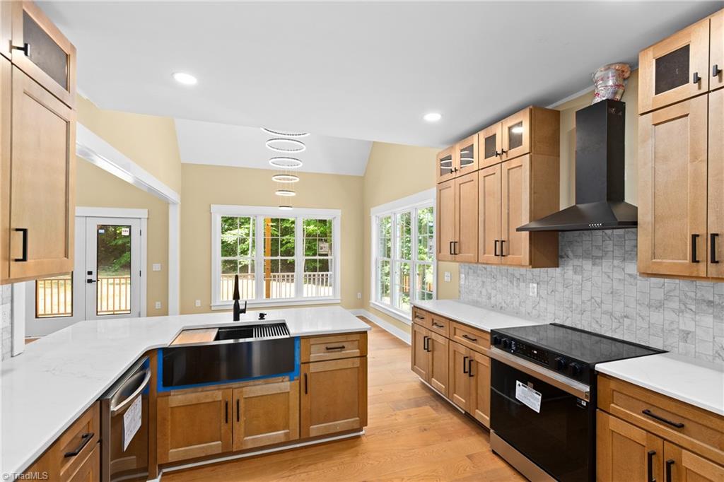 247 Essex Farm Road Advance, NC 27006 - Photo 11 of 34 Kitche