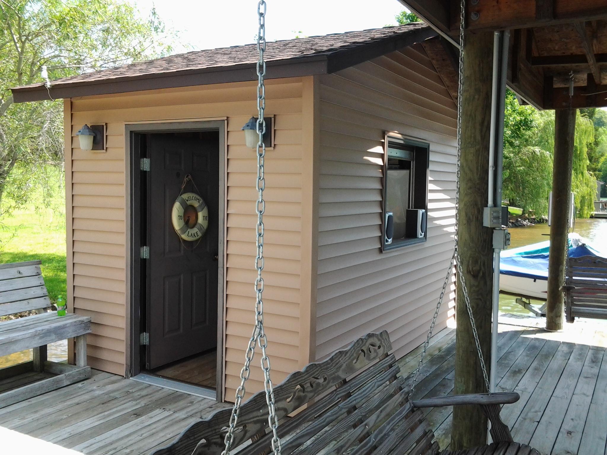 2380 Pine Ridge Road Huddleston, VA 24104 - Photo 7 of 44 20140615_114521-1.jpg