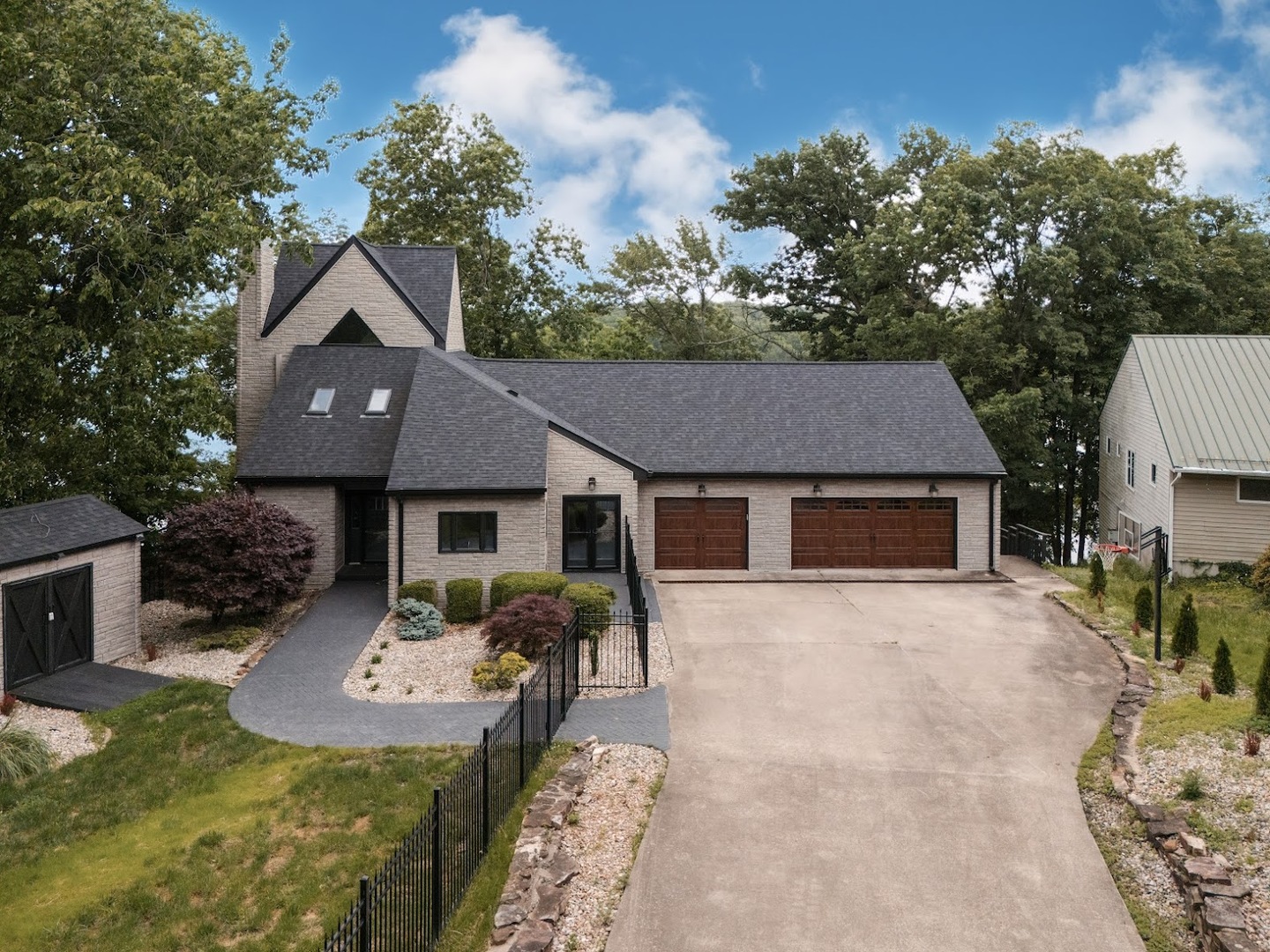 12225 Pebble Point Road Marion, IL 62959 - Photo 4 of 88