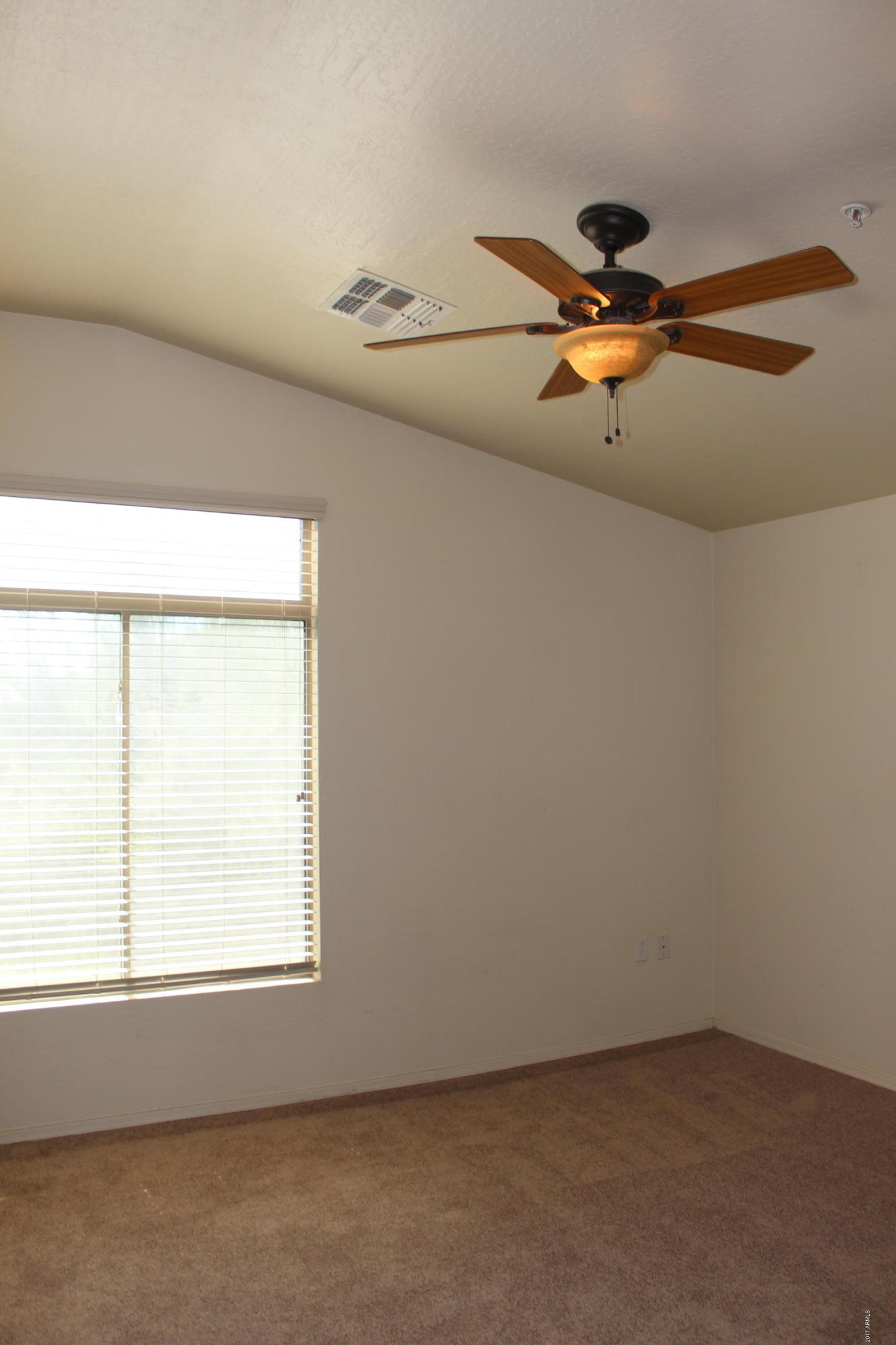 2150 East Bell Road, Unit 1022 Phoenix, AZ 85022 - Photo 13 of 18 IMG_0238