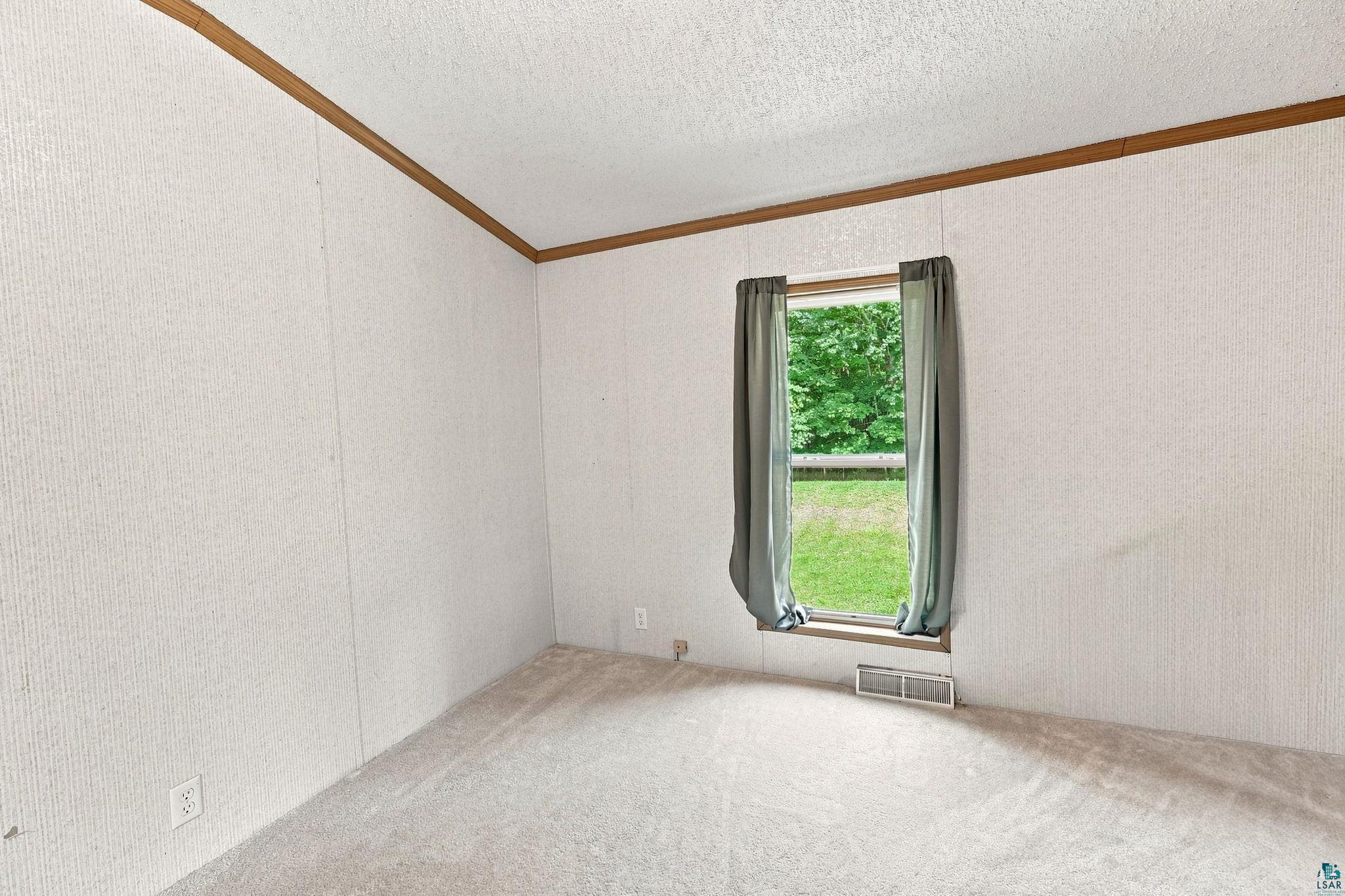 5197 Koenen Road South Range, WI 54874 - Photo 9 of 24 Gallery Image 9