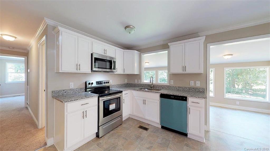 2633 Hart Road Charlotte, NC 28214 - Photo 19 of 33 Gallery Image 19