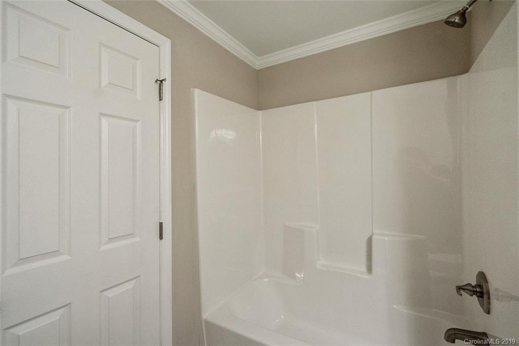 2633 Hart Road Charlotte, NC 28214 - Photo 23 of 33 Gallery Image 23