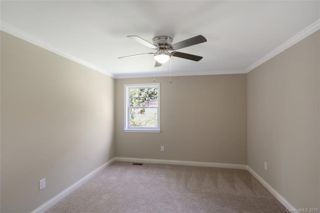2633 Hart Road Charlotte, NC 28214 - Photo 30 of 33 Gallery Image 30