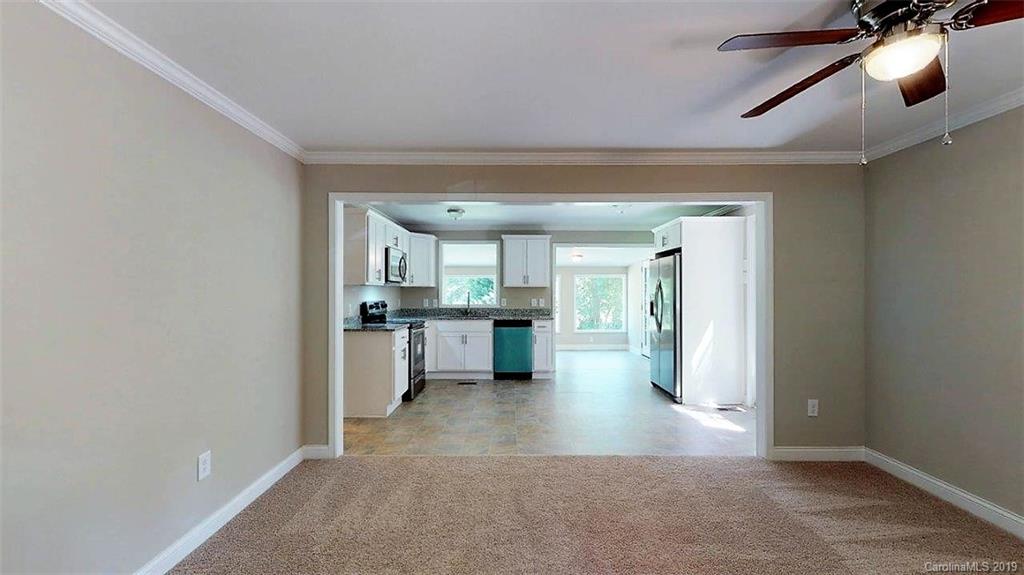 2633 Hart Road Charlotte, NC 28214 - Photo 31 of 33 Gallery Image 31