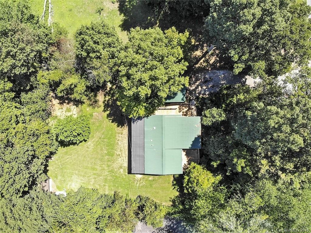 2633 Hart Road Charlotte, NC 28214 - Photo 10 of 33 Gallery Image 10