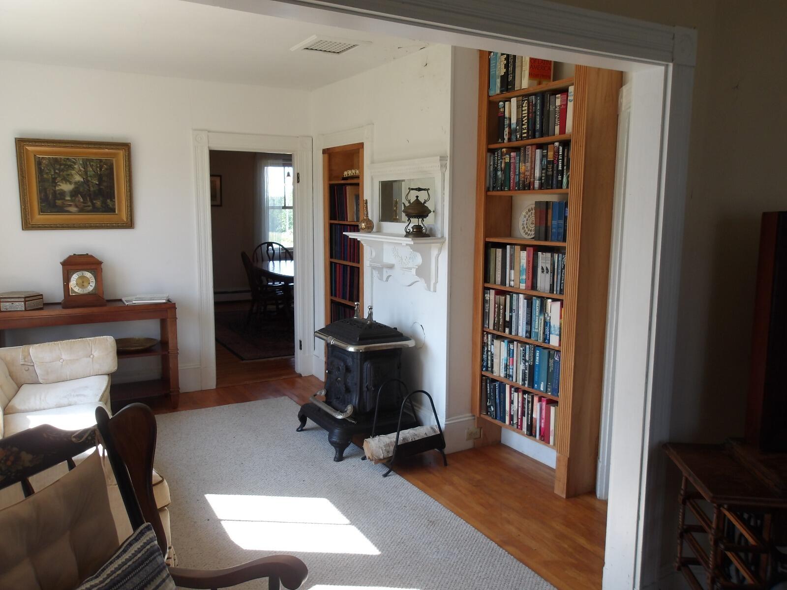 881 Pond Road Gouldsboro, ME 04607 - Photo 26 of 69 Den:family room