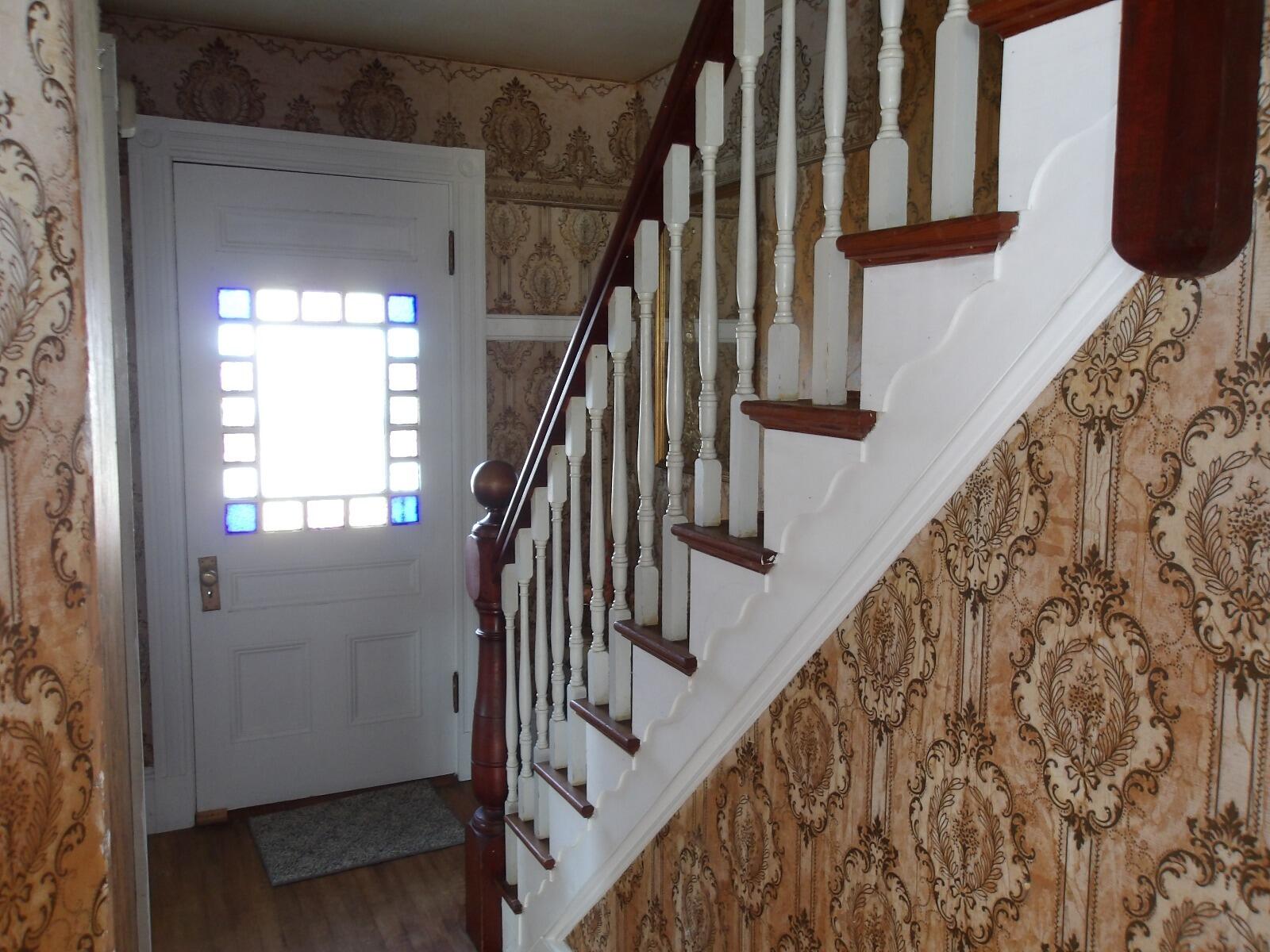 881 Pond Road Gouldsboro, ME 04607 - Photo 36 of 69 Front door foyer (not used)