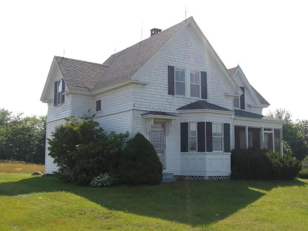 $448,700 | 881 Pond Road, Gouldsboro, ME 04607