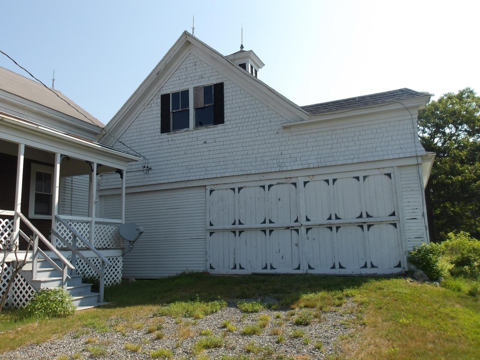 881 Pond Road Gouldsboro, ME 04607 - Photo 7 of 69 Barn:garage exterior