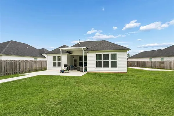 $3,000 | 5033 Scotts Byu Lane, Madisonville, LA 70447