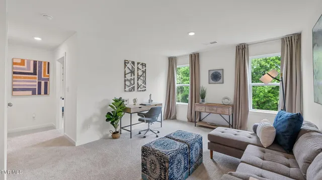 $413,915 | 995 Borage Drive, Bluff City, TN 37618