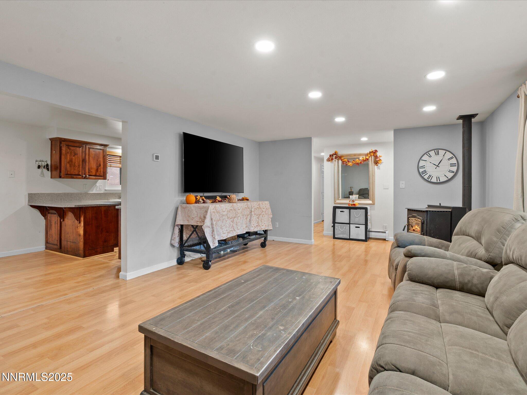 20890 Eaton Road Reno, NV 89521 - Photo 4 of 37 05-20890 Eaton Rd-104