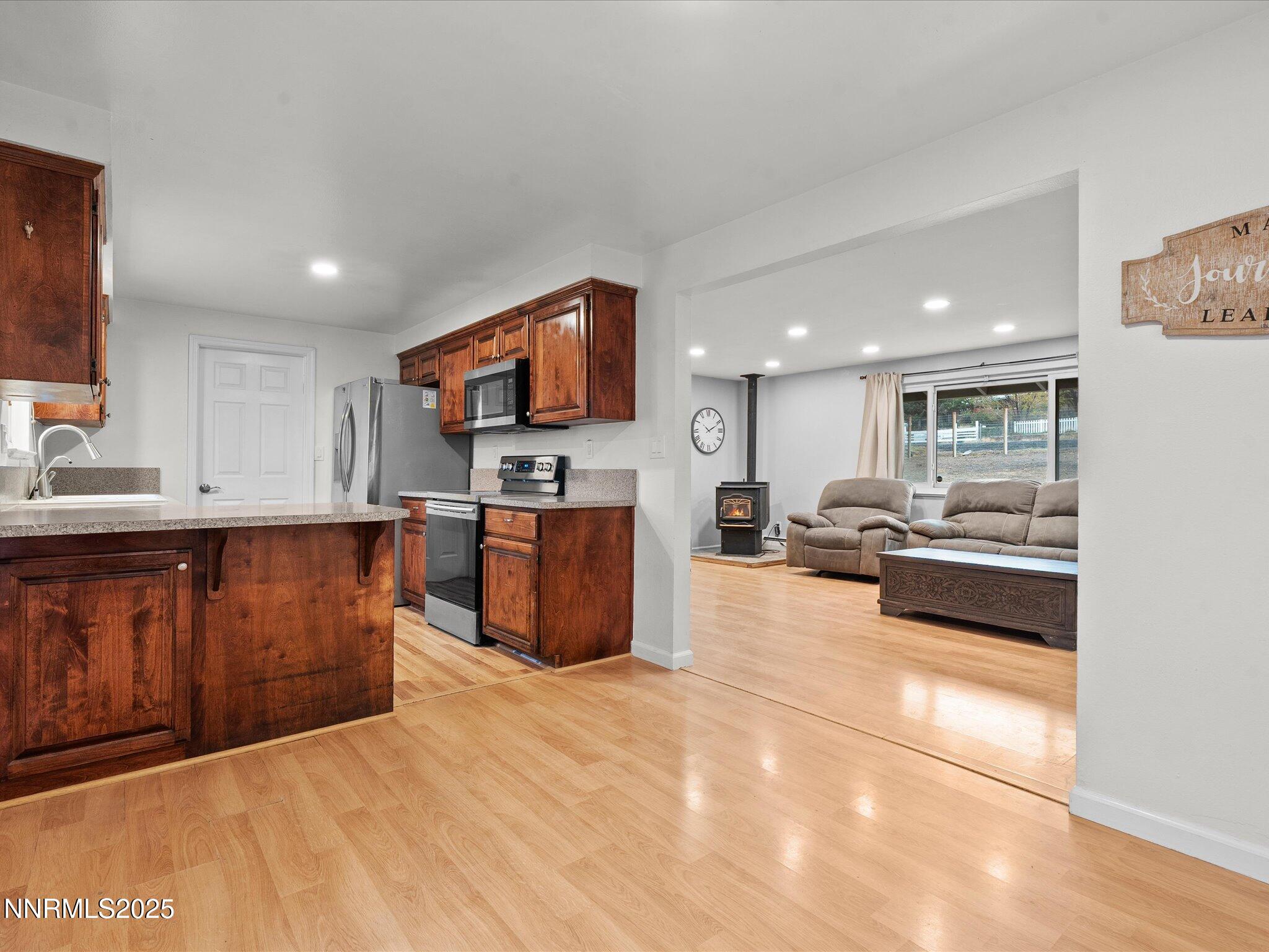 20890 Eaton Road Reno, NV 89521 - Photo 8 of 37 14-20890 Eaton Rd-113