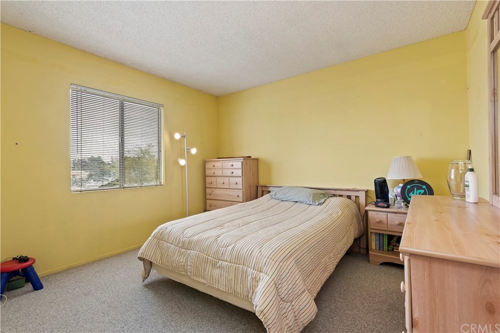 1918 Privado Escondido, CA 92029 - Photo 17 of 19