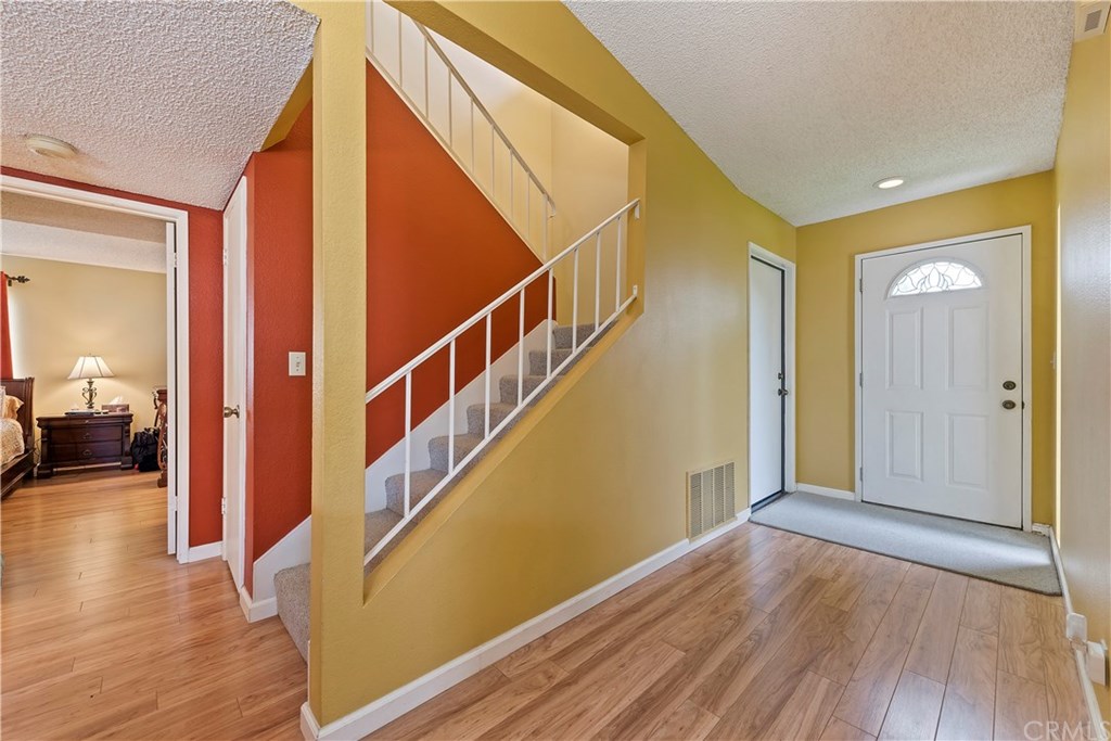 1918 Privado Escondido, CA 92029 - Photo 3 of 19