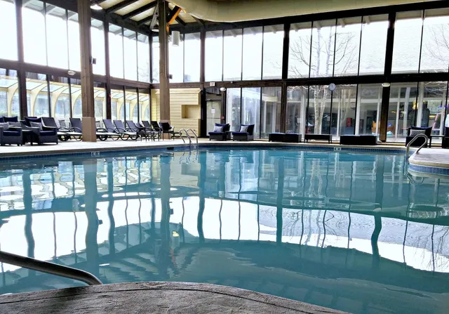 $126,000 | 269 Fontana, Unit 1403, Fontana, WI 53125