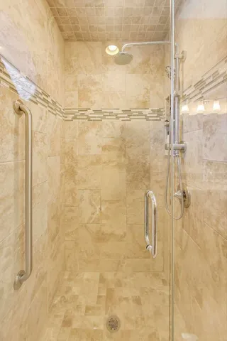 $355,000 | 42-w231 Retreat Court, St. Charles, IL 60175