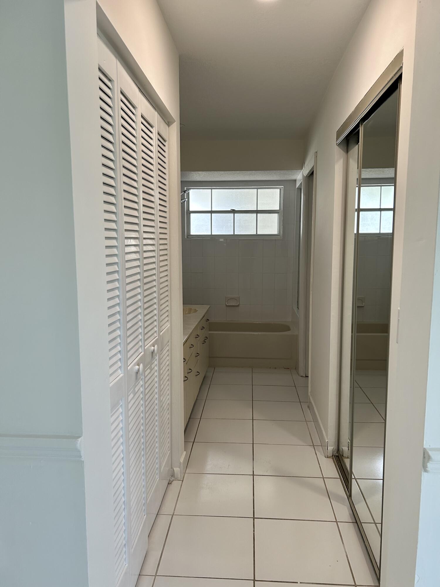 5131 Point Alexis Boca Raton, FL 33431 - Photo 20 of 33 IMG_2974