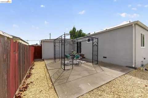 $779,000 | 16125 Via Lupine, San Lorenzo, CA 94580