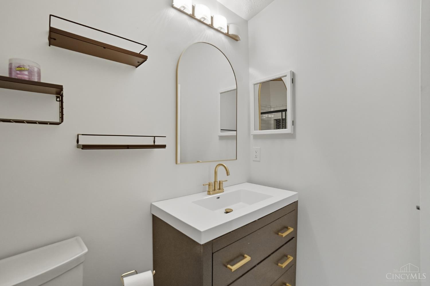 7392 Ridgepoint Drive, Unit 9 Cincinnati, OH 45230 - Photo 24 of 30 Gallery Image 24