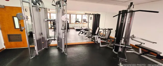 $2,350 | 400 Hobron Lane, Unit 2412, Honolulu, HI 96815