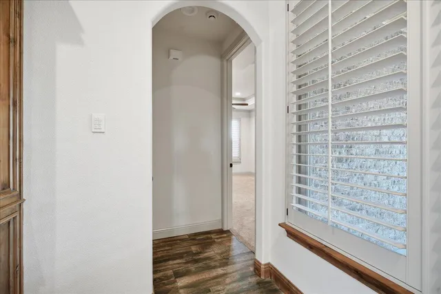 $550,000 | 1204 North 14th Place, Wolfforth, TX 79382