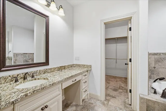 $550,000 | 1204 North 14th Place, Wolfforth, TX 79382