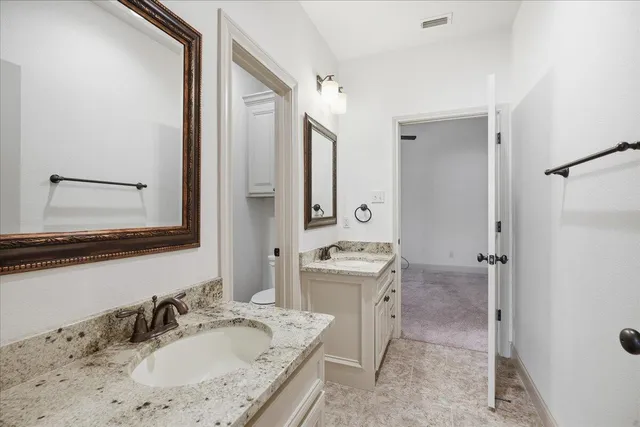 $550,000 | 1204 North 14th Place, Wolfforth, TX 79382