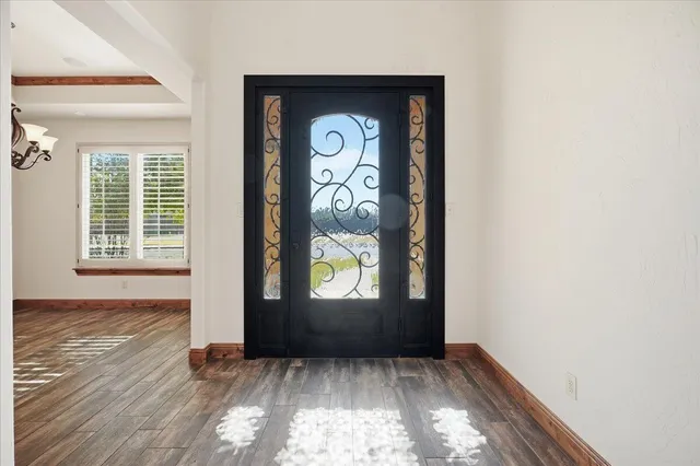 $550,000 | 1204 North 14th Place, Wolfforth, TX 79382